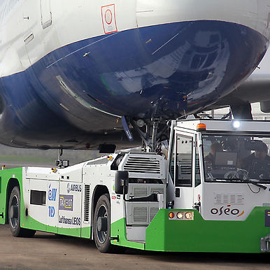 Read more about the article TaxiBot Sets a New Record &ndash; Taxiing a Fully-Loaded Airbus 320 at a speed of Twenty Three Knots